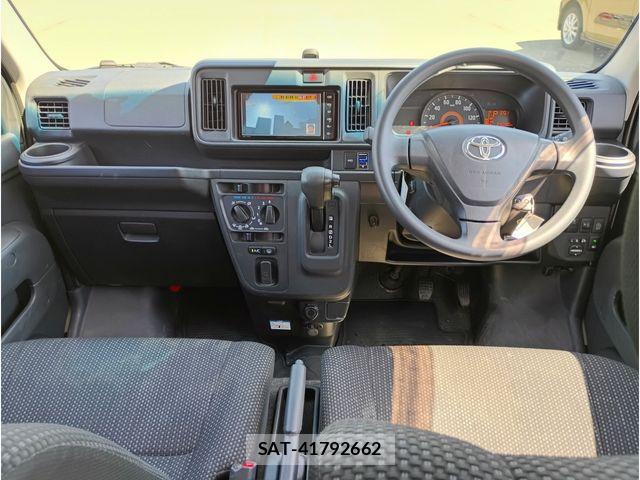 Toyota PIXIS VAN 2020-05 8209529-1
