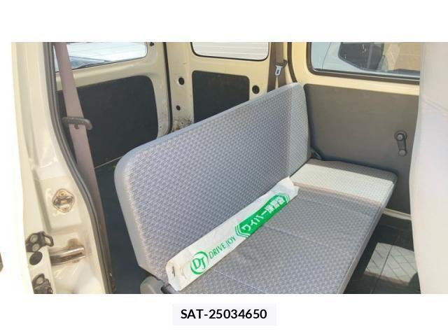 Toyota PIXIS VAN 2017-05 8231293-11