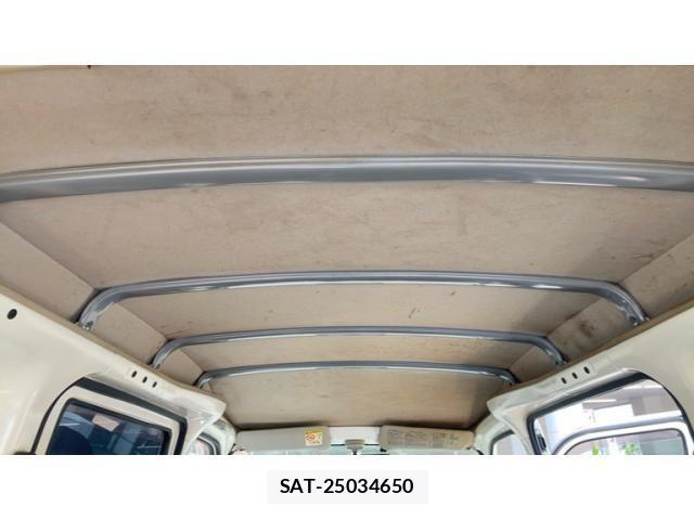 Toyota PIXIS VAN 2017-05 8231293-13