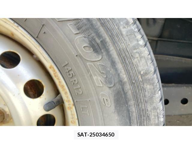 Toyota PIXIS VAN 2017-05 8231293-7