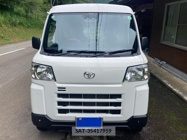 Toyota PIXIS VAN 2022-11 8337378-1
