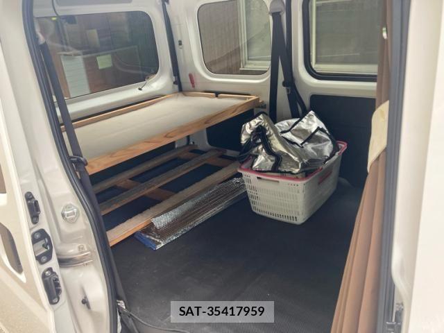 Toyota PIXIS VAN 2022-11 8337378-22