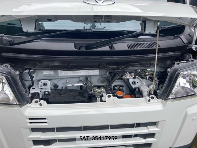 Toyota PIXIS VAN 2022-11 8337378-24