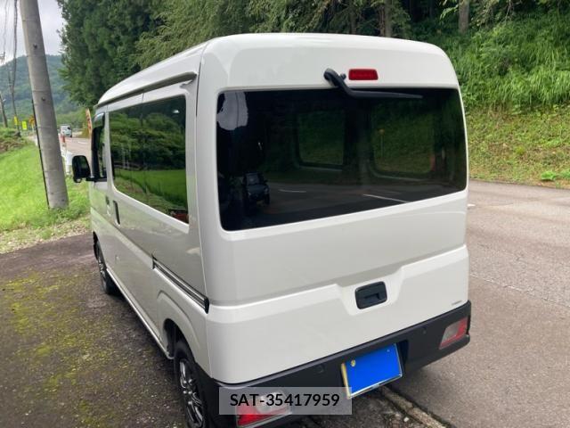 Toyota PIXIS VAN 2022-11 8337378-5