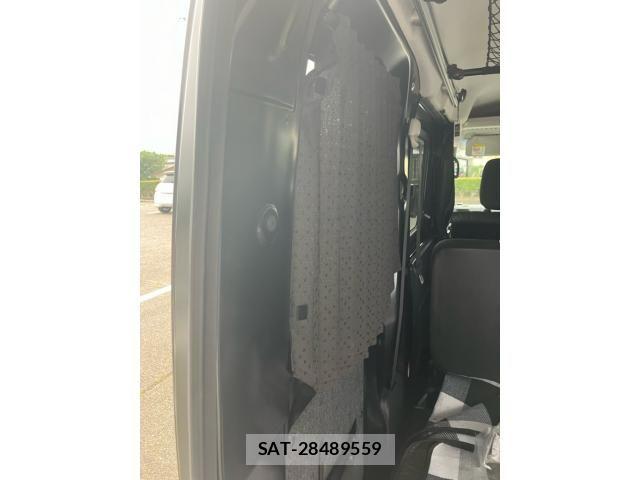 Toyota PIXIS VAN 2021-12 8368096-15