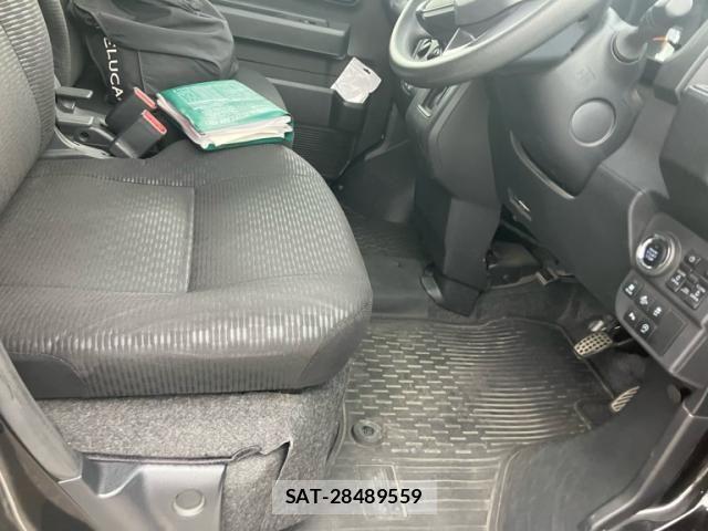 Toyota PIXIS VAN 2021-12 8368096-18