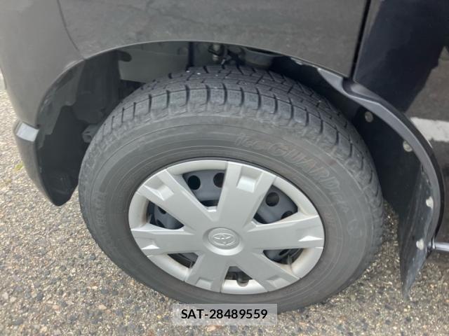 Toyota PIXIS VAN 2021-12 8368096-6
