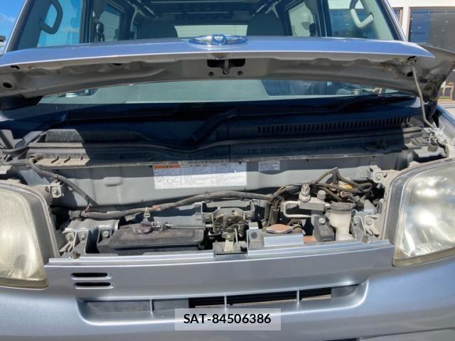 Toyota PIXIS VAN 2013-09 8414368-10