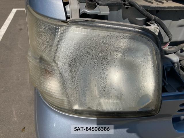 Toyota PIXIS VAN 2013-09 8414368-15