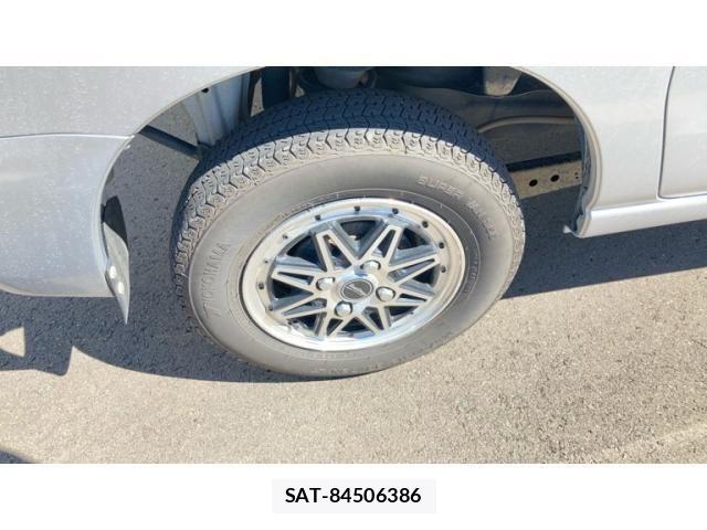Toyota PIXIS VAN 2013-09 8414368-18