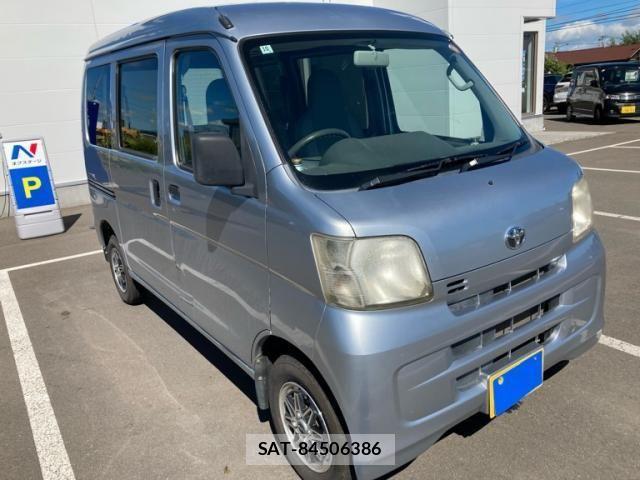 Toyota PIXIS VAN 2013-09 8414368-1