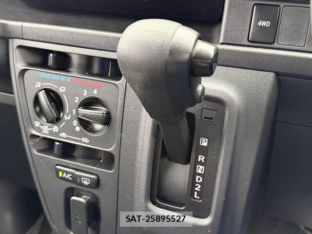 Toyota PIXIS VAN 2021-07 8414366-10