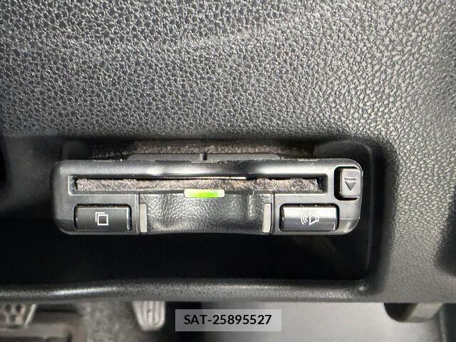Toyota PIXIS VAN 2021-07 8414366-12
