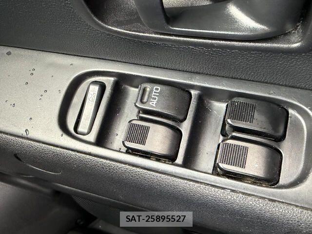 Toyota PIXIS VAN 2021-07 8414366-13