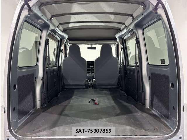 Toyota PIXIS VAN 2012-06 8563169-19