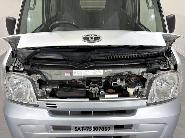 Toyota PIXIS VAN 2012-06 8563169-25