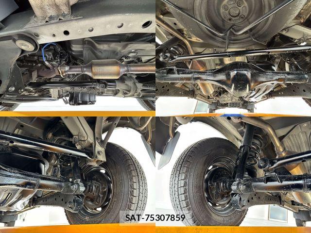 Toyota PIXIS VAN 2012-06 8563169-29