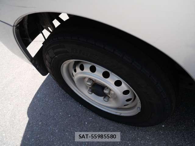 Toyota PIXIS VAN 2017-07 8686279-9