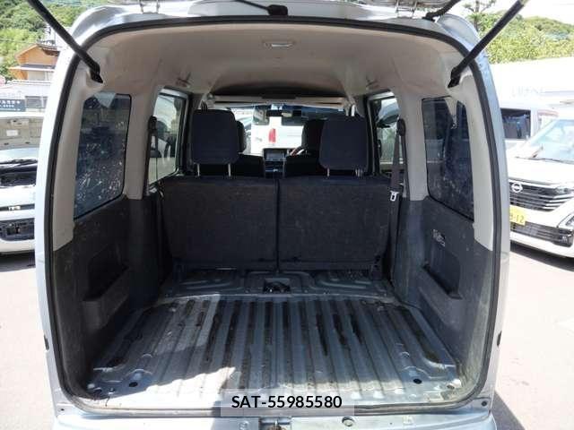 Toyota PIXIS VAN 2017-07 8686279-21