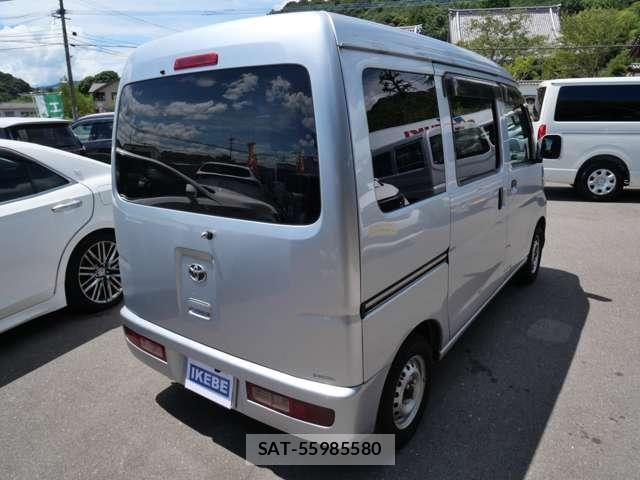 Toyota PIXIS VAN 2017-07 8686279-6