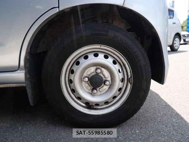 Toyota PIXIS VAN 2017-07 8686279-7