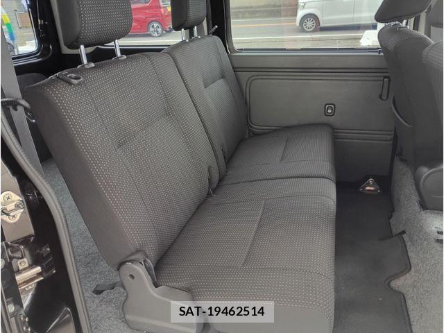 Toyota PIXIS VAN 2019-03 8745187-12