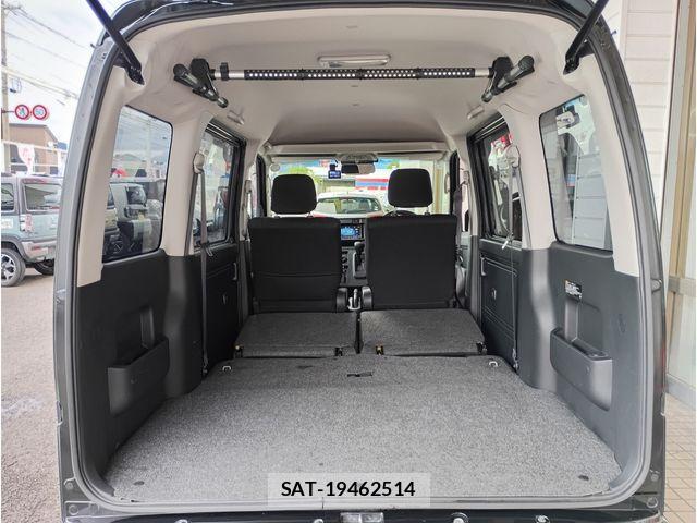 Toyota PIXIS VAN 2019-03 8745187-17