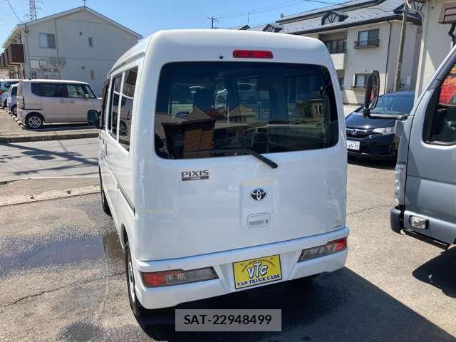 Toyota PIXIS VAN 2019-12 8871819-12