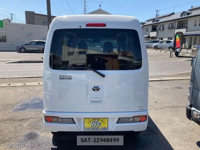 Toyota PIXIS VAN 2019-12 8871819-13