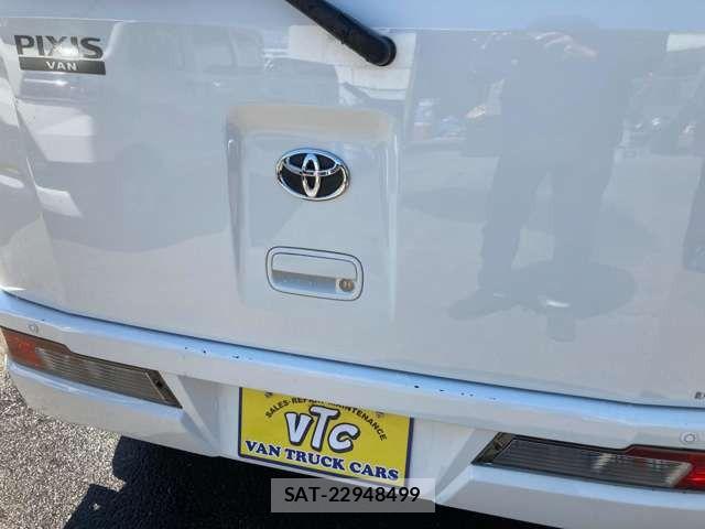 Toyota PIXIS VAN 2019-12 8871819-16
