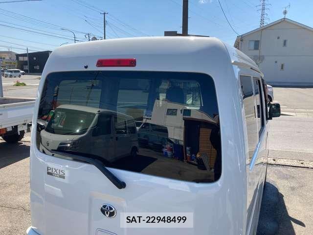 Toyota PIXIS VAN 2019-12 8871819-17