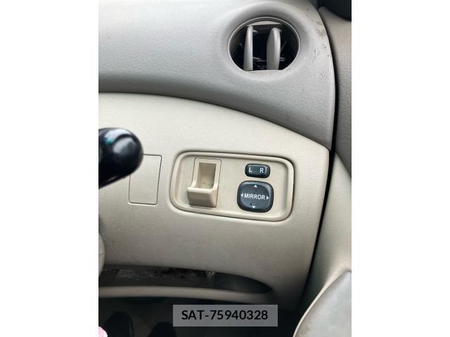 Toyota PLATZ 2003-05 7509670-10