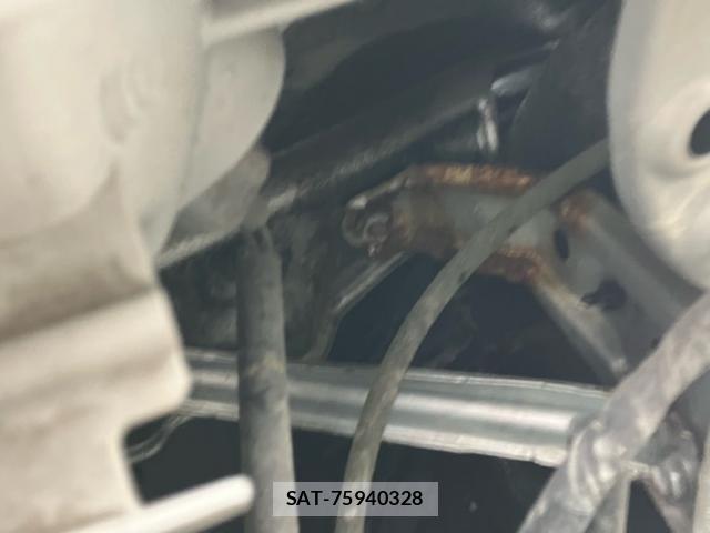 Toyota PLATZ 2003-05 7509670-24