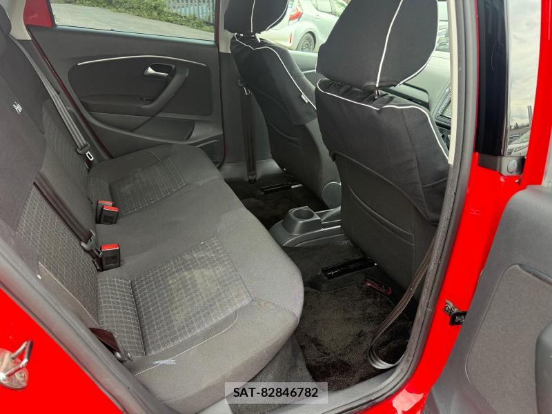 VolksWagen POLO 2014-10 1284785-10