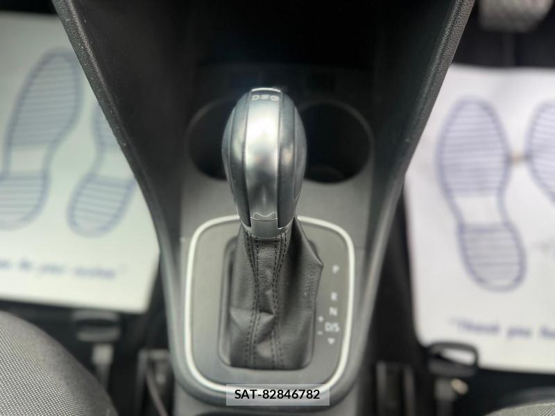VolksWagen POLO 2014-10 1284785-22