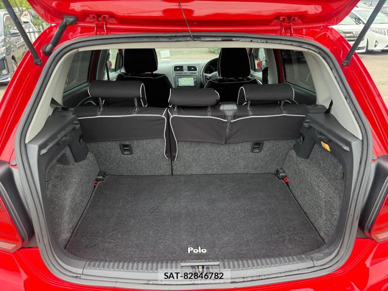 VolksWagen POLO 2014-10 1284785-31