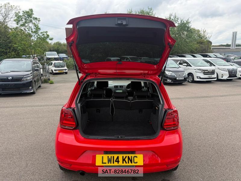 VolksWagen POLO 2014-10 1284785-32