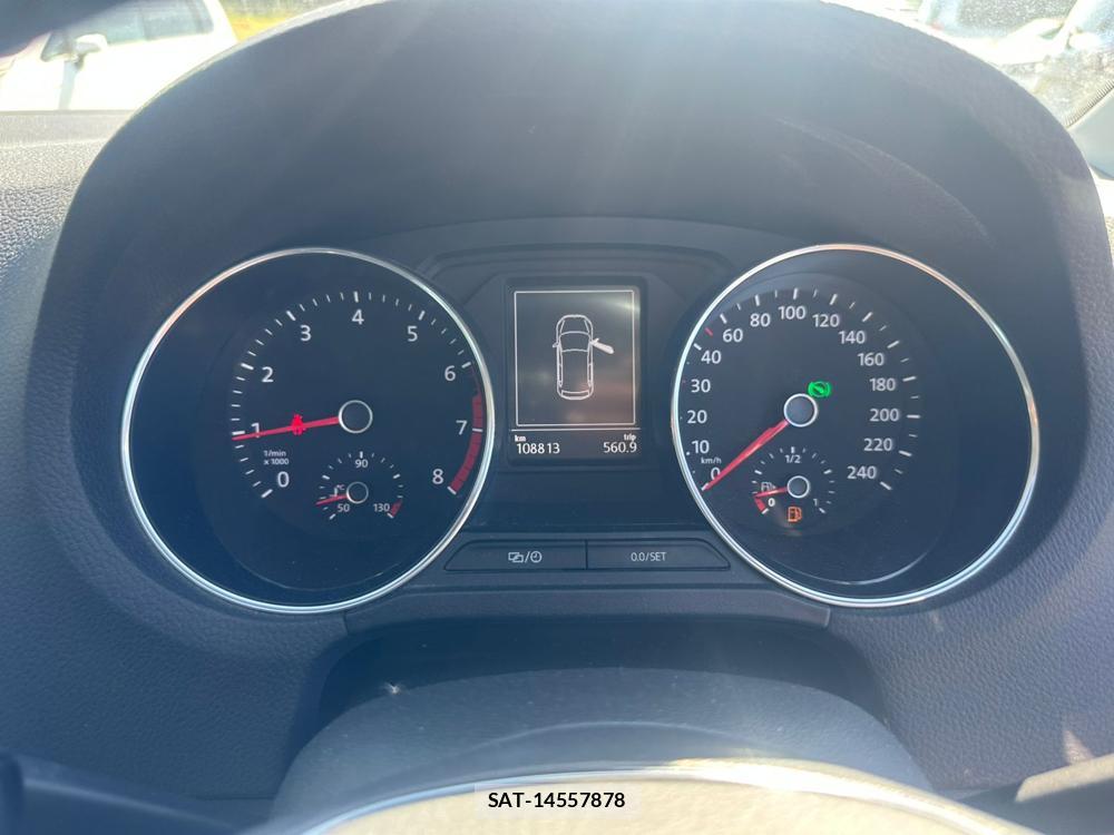 VolksWagen POLO 2015 7075112-14