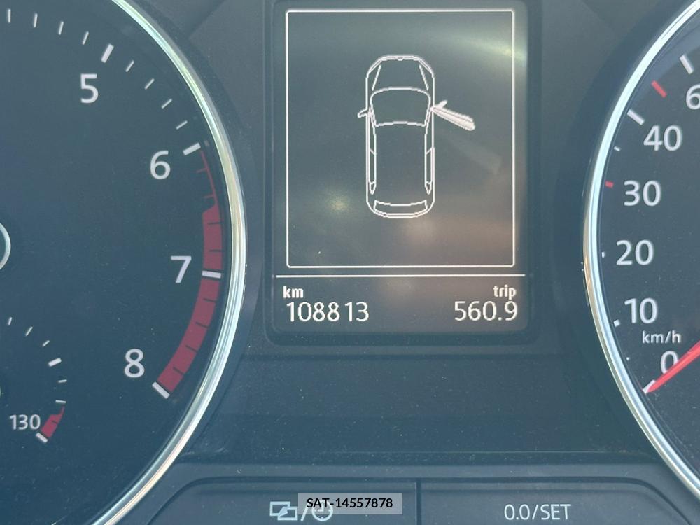 VolksWagen POLO 2015 7075112-15