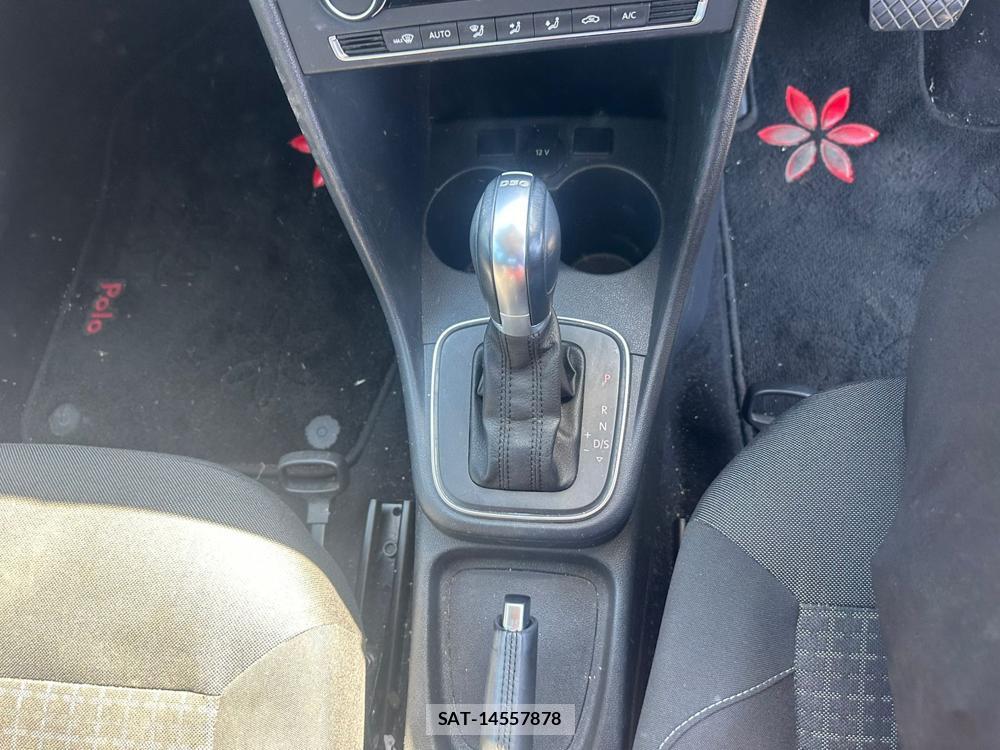 VolksWagen POLO 2015 7075112-19