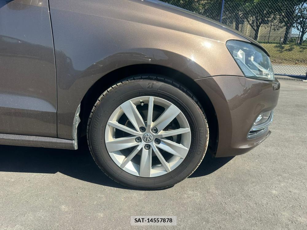 VolksWagen POLO 2015 7075112-26