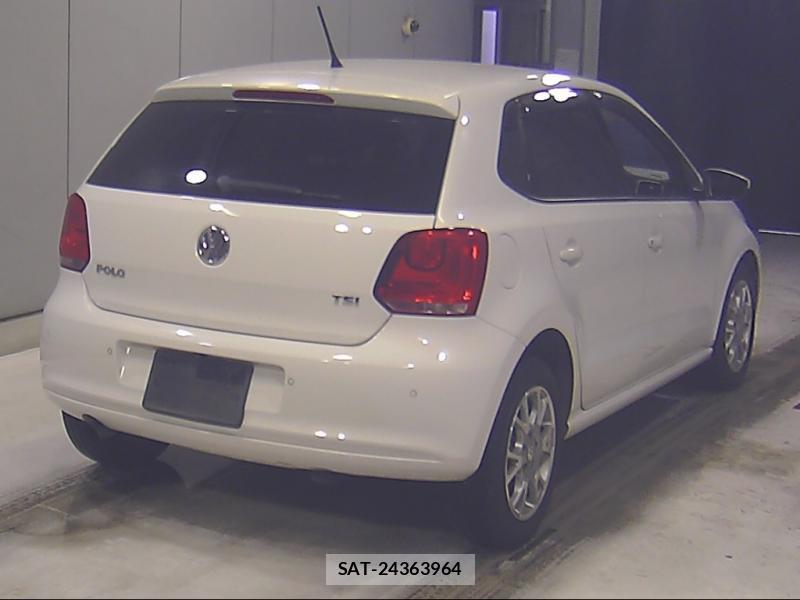 VolksWagen POLO 2013 7180528-1