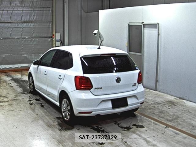 VolksWagen POLO 2014-12 7383196-1