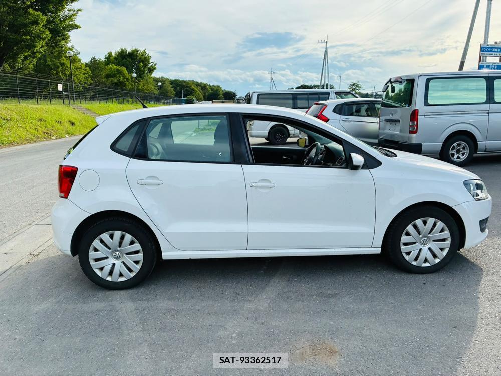 VolksWagen POLO 2012-03 7491199-5