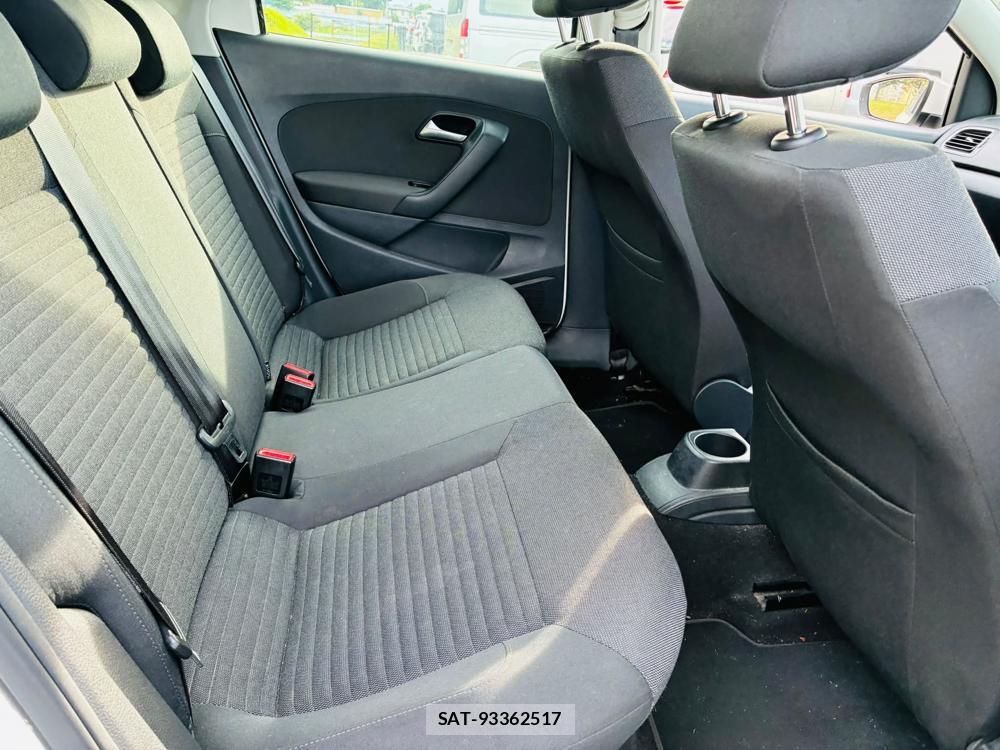 VolksWagen POLO 2012-03 7491199-8