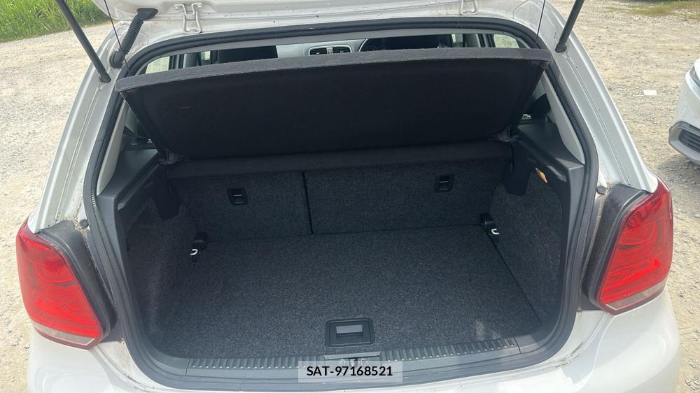 VolksWagen POLO 2013-04 6773411-22