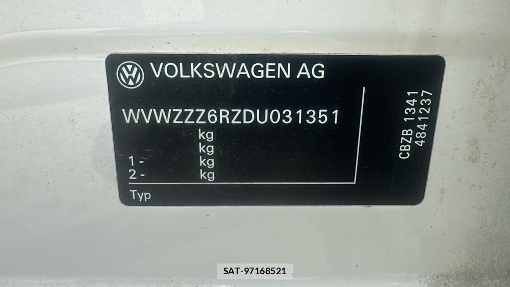 VolksWagen POLO 2013-04 6773411-33