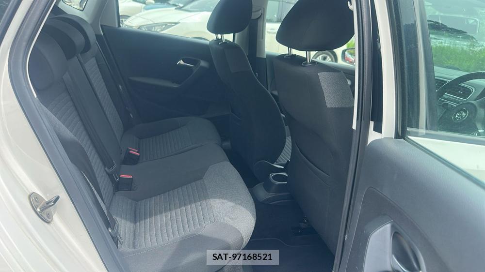 VolksWagen POLO 2013-04 6773411-8