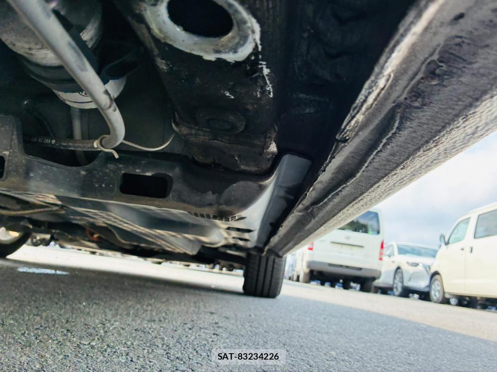VolksWagen POLO 2013-09 7491203-37