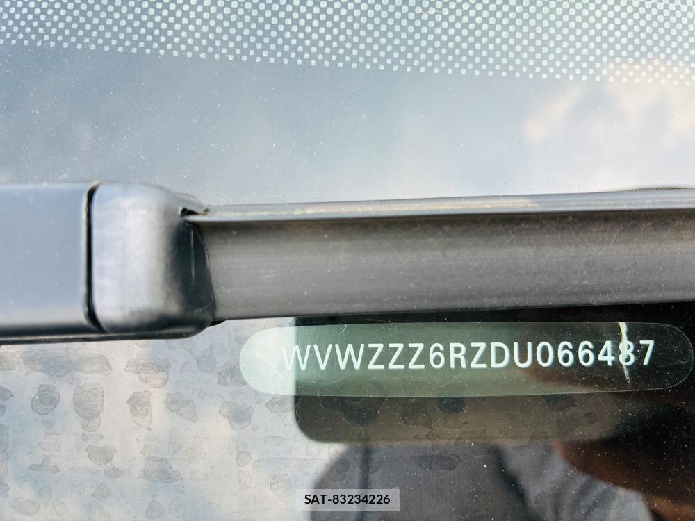 VolksWagen POLO 2013-09 7491203-39